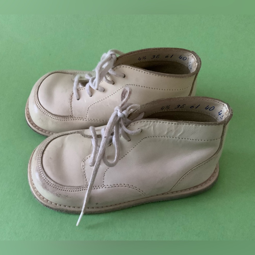 Vintage Baby White Lace-Up Ankle Boots